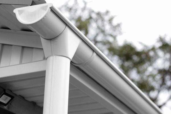 Gutter Realignment in Baytown