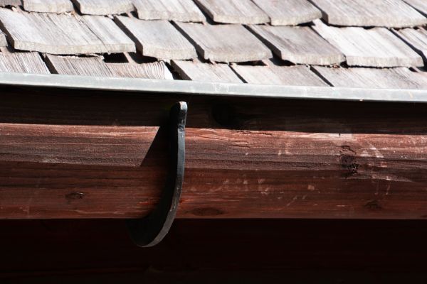 Wooden Gutter Replacement in Baytown