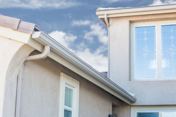 Continuous Gutter Installation in Baytown